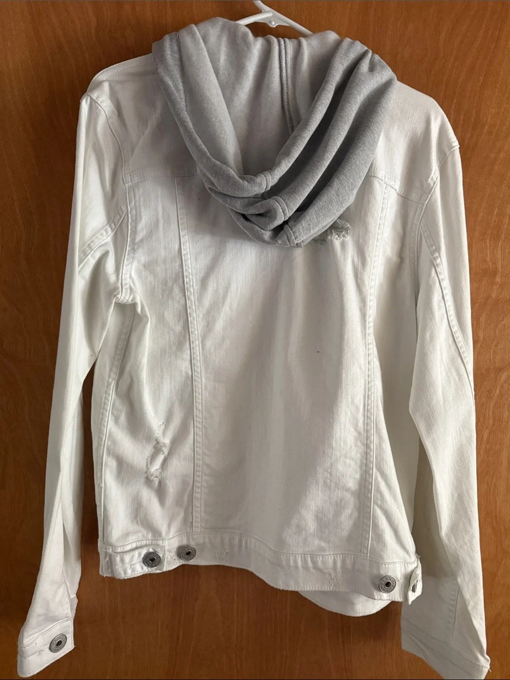 Guess White Distressed Denim Jacket with detachable Hood Size Small - Unisex